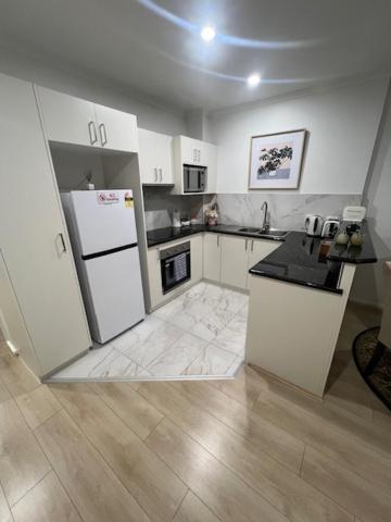 Adelaide Cbd Apartment - 3Br, 2Bath & Carpark Exterior foto